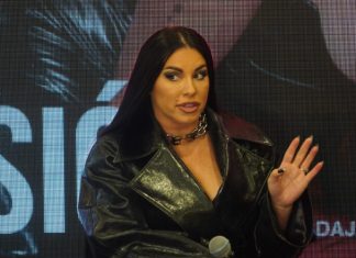 “Sram vas bilo, ljudi krpe kraj sa krajem, a vi…” – Seka Aleksić očitala bukvicu svima koji vređaju “paradajz turiste”