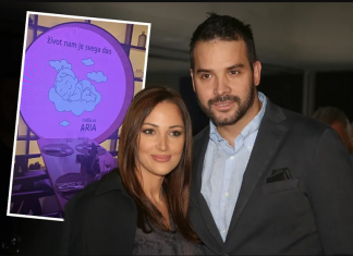 Živojinovići napravili slavlje povodom rođenja male Arije: Brena se u sevdahu drži za grudi – Prijina mama nosi posebnu majicu