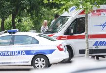 Kombi prevozio džudiste Partizana nakon takmičenja, pa se prevrnuo: 1 dečak nastradao, sedmoro povređeno