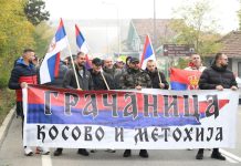 Srbi sa KiM krenuli peške ka Novom Sadu kako bi podržali Vučića: “Pokazujemo blokaderima da smo uz pravilnu Srbiju”