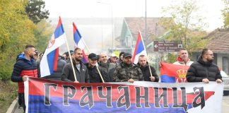 Srbi sa KiM krenuli peške ka Novom Sadu kako bi podržali Vučića: “Pokazujemo blokaderima da smo uz pravilnu Srbiju”