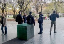 Neobičan prizor uznemirio zaposlene i posetioce: Policija sa dugim cevima ispred Narodne biblioteke