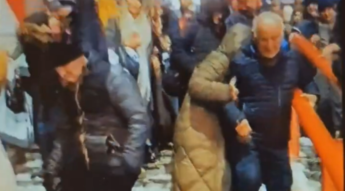 Beogradska Arena se oglasila zbog neočišćenih stepenica: “Neodgovorna lica zanemarila su pripadnike obezbeđenja”