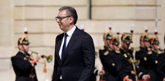 “Spremite pitanja”: Predsednik Vučić najavio lajv uključenje na TikToku