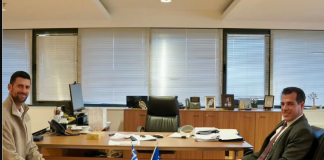 Đoković se sastao sa ministrom za migracije u Grčkoj: Jedna rečenica političara zaboleće sve Srbe