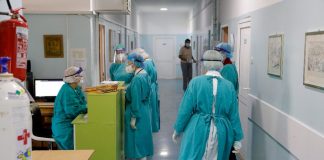Dve godine pred penziju doktorka dala otkaz u vršačkoj bolnici i zaposlila se u Crnoj Gori: “Plate idu i do 4.500 evra, ovde nagrađuju iskusne lekare”