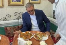 Nastavnik Admir se požalio Vučiću kako 10 godina radi na zamenama – Predsednik mu odgovorio: “Ne mogu da obećam, ali…”