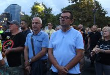 Narodnom poslaniku pozlilo u Skupštini: Veselinović izgubio svest i udario u glavu – Reagovala Hitna pomoć